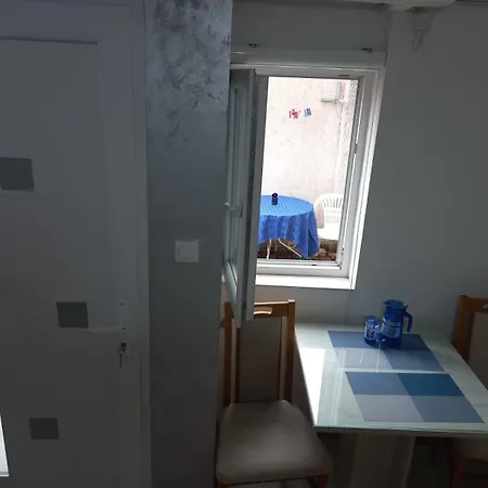 דירה Nena מוסטר